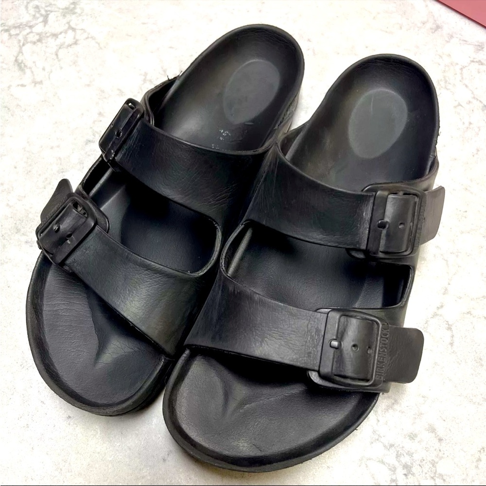 Black Unisex Birkenstock Arizona Essentials Sandal Size 41 (us Size 10)